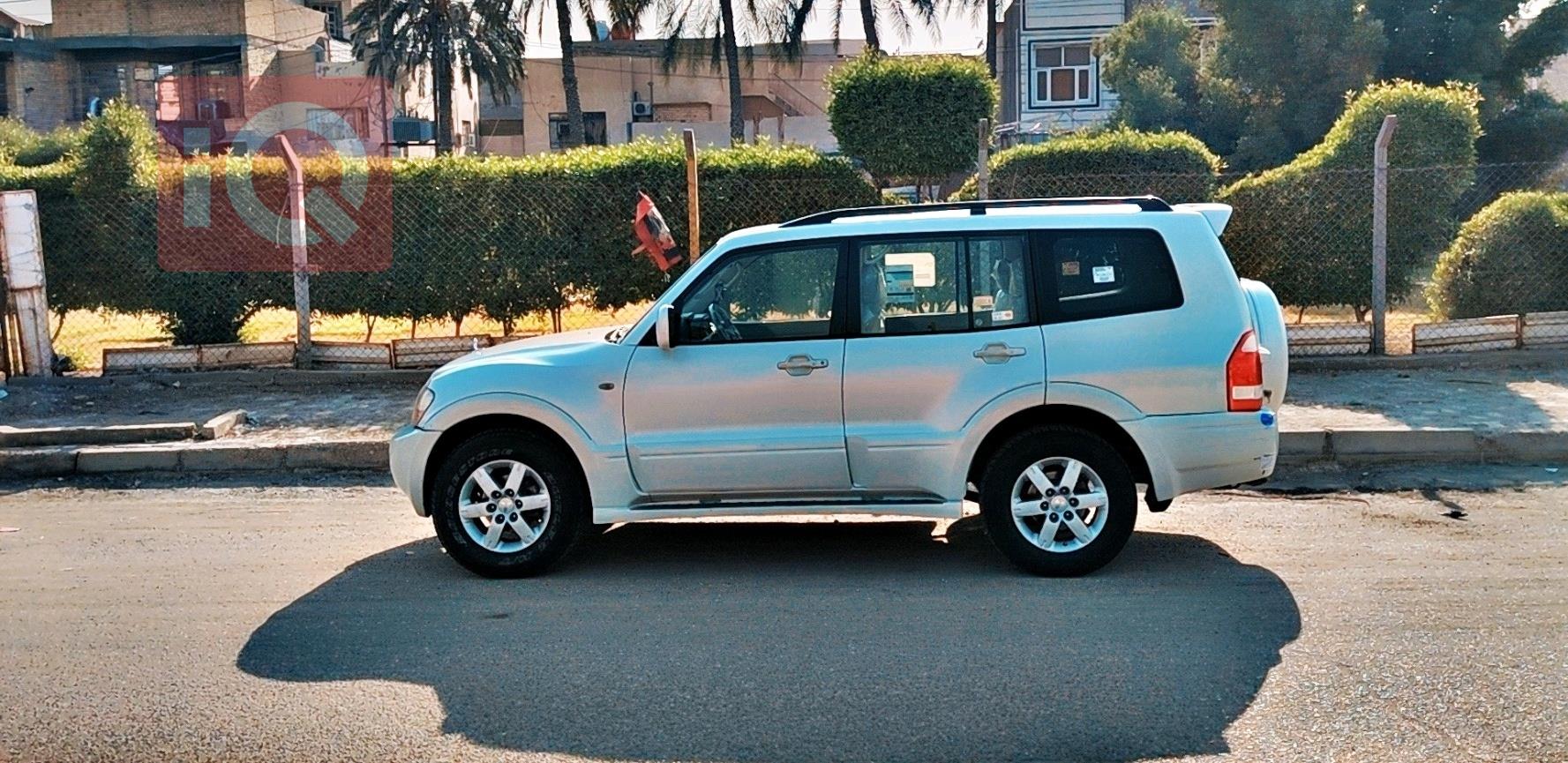 ميتسوبيشي باجيرو